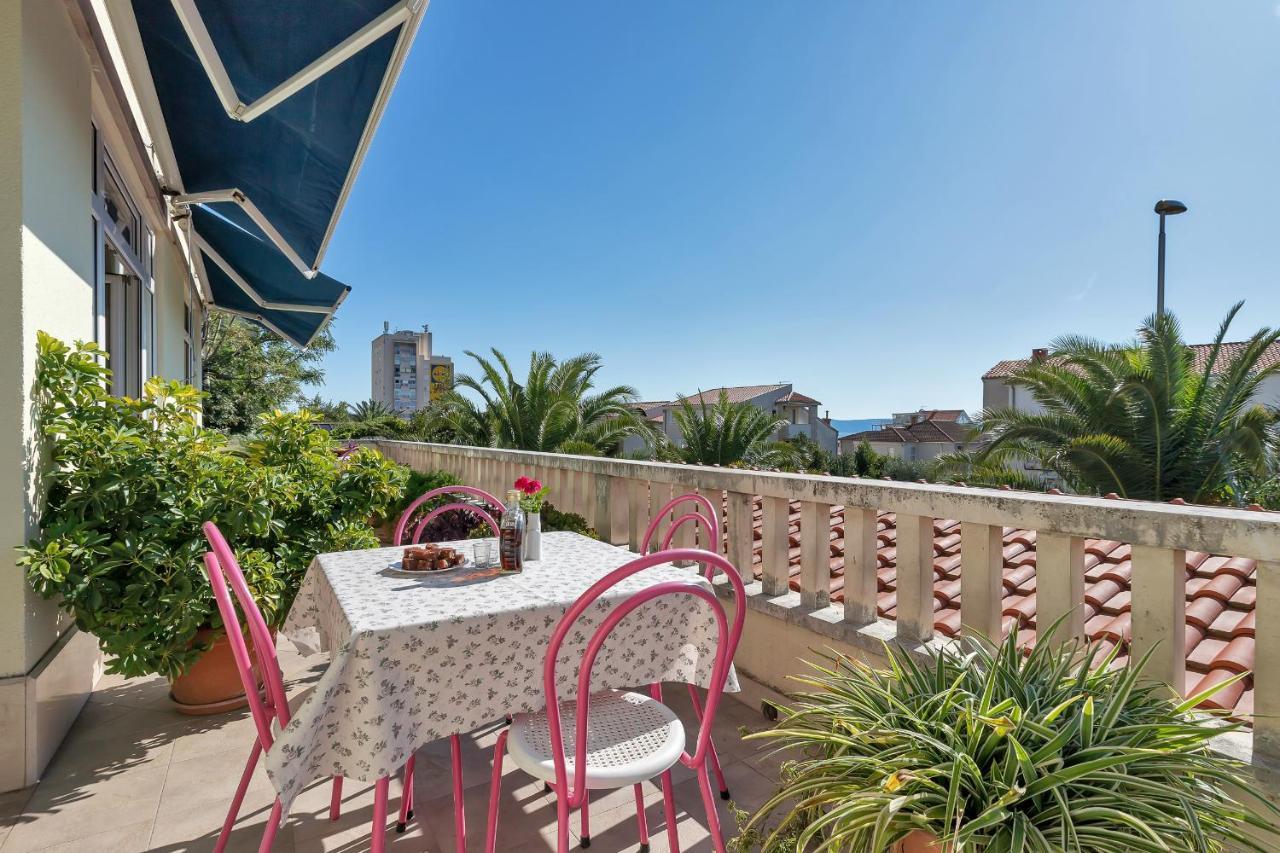 Apartments Dany Makarska Bagian luar foto