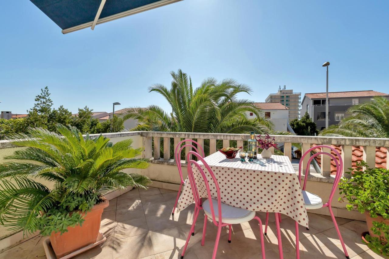 Apartments Dany Makarska Bagian luar foto