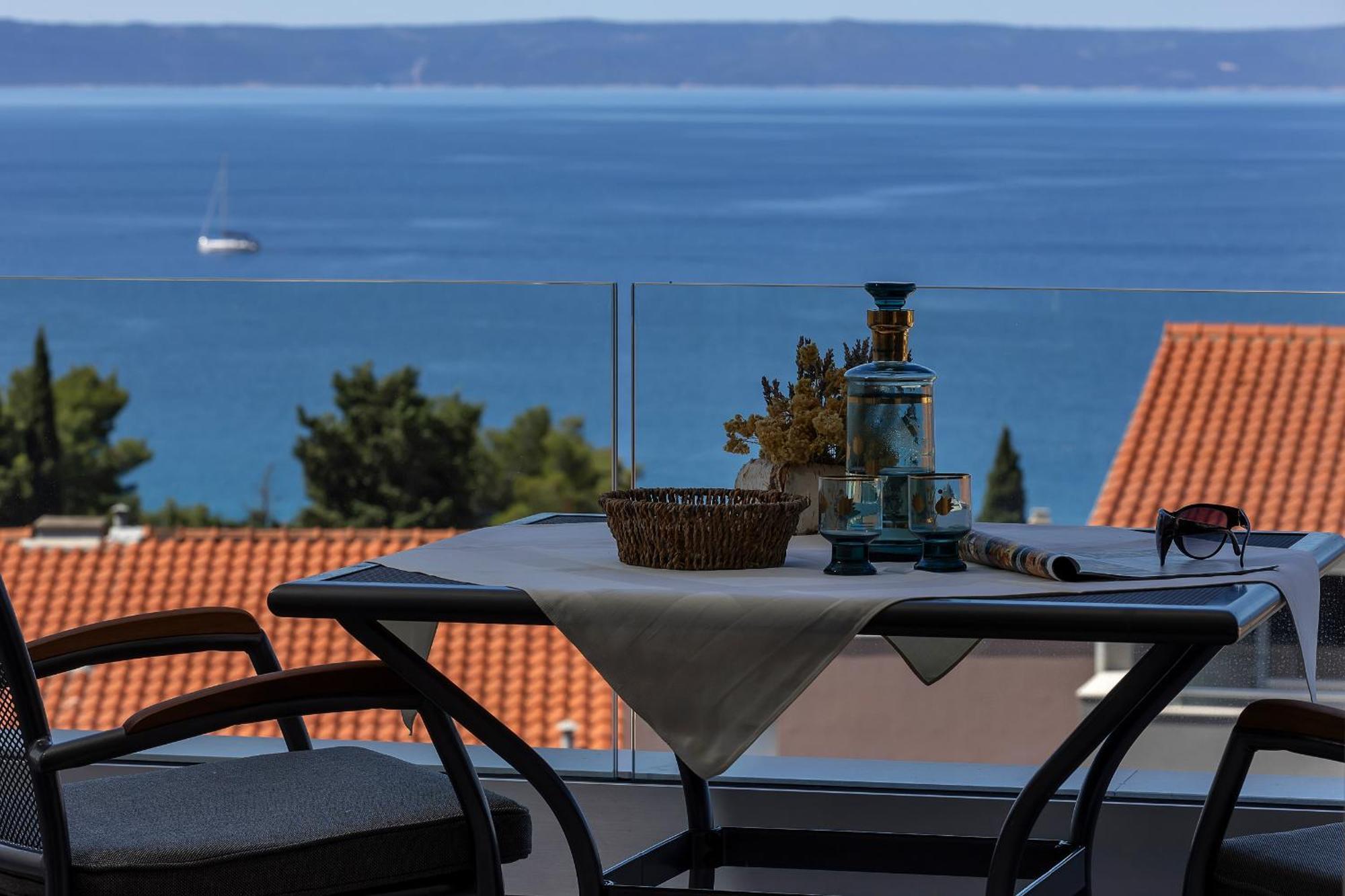Apartments Dany Makarska Bagian luar foto