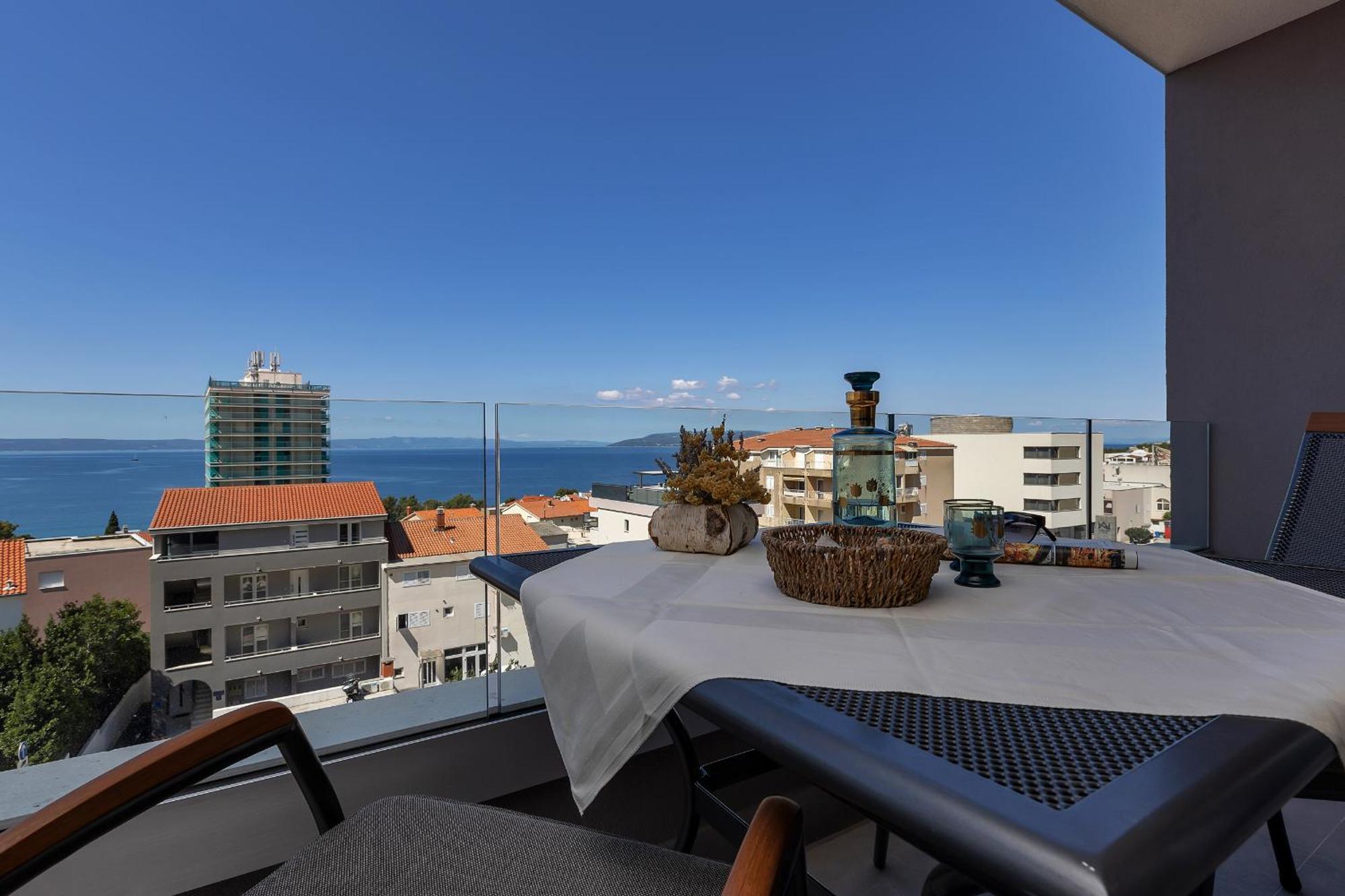 Apartments Dany Makarska Bagian luar foto