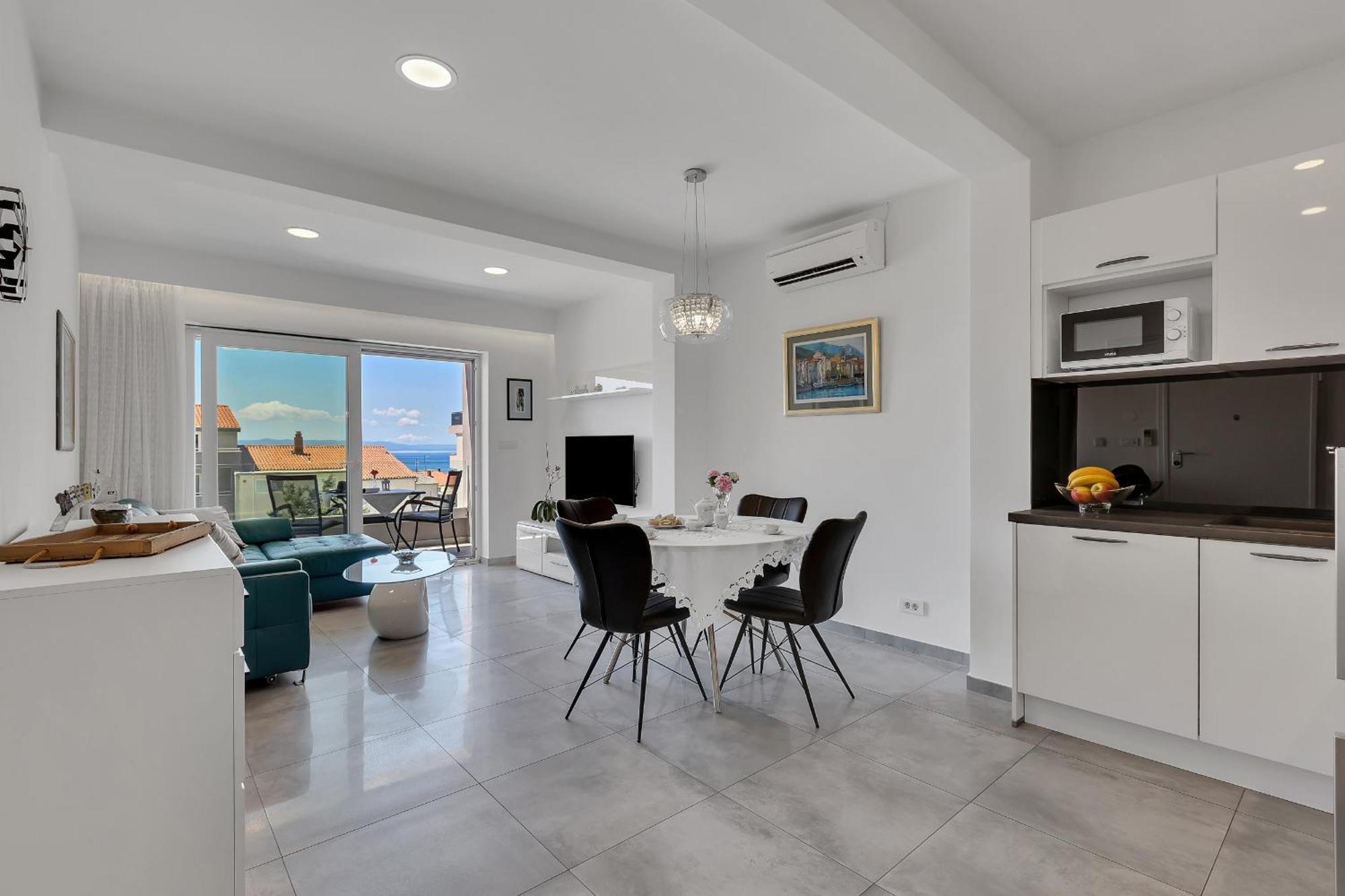 Apartments Dany Makarska Bagian luar foto