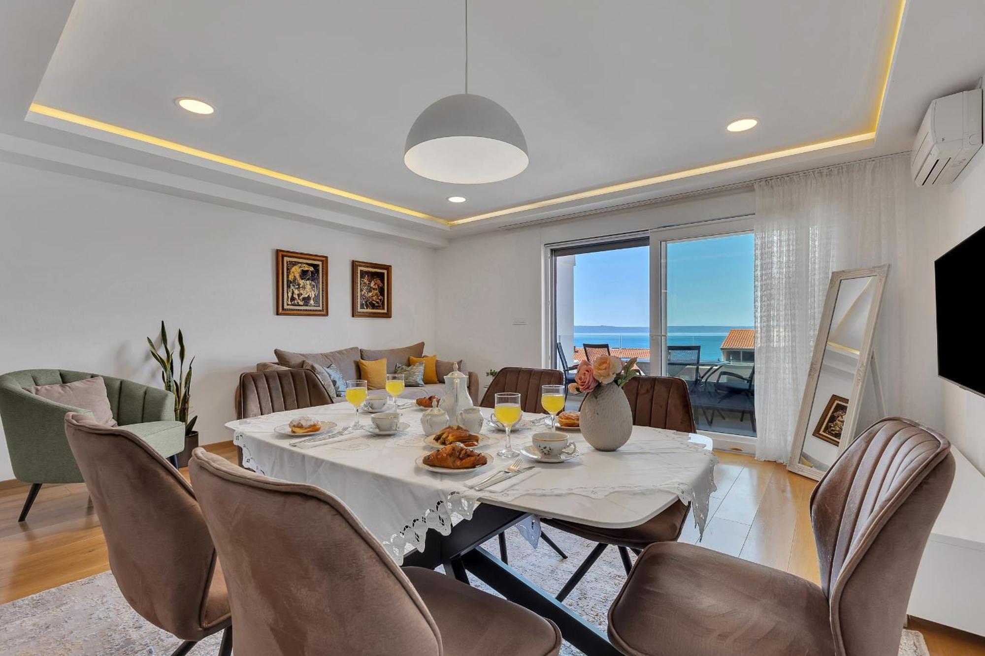 Apartments Dany Makarska Bagian luar foto