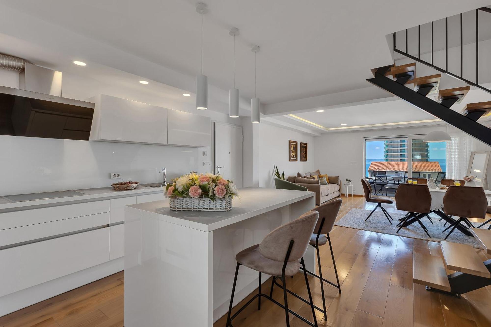 Apartments Dany Makarska Bagian luar foto